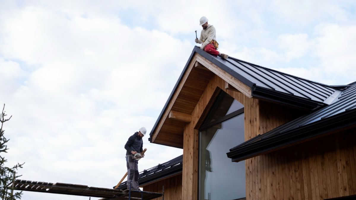 Roof Inspecting